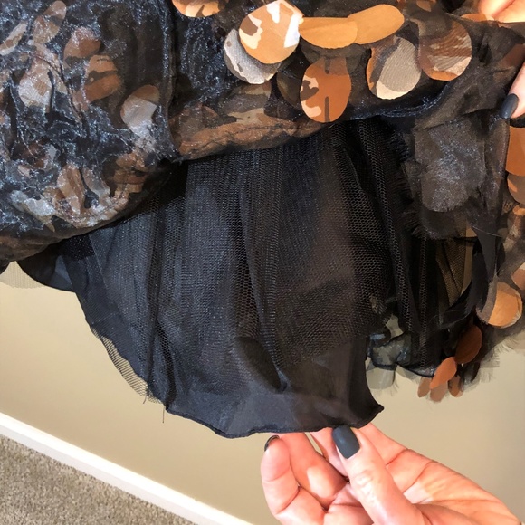 Straples Homecoming or prom dress - Picture 3 of 8